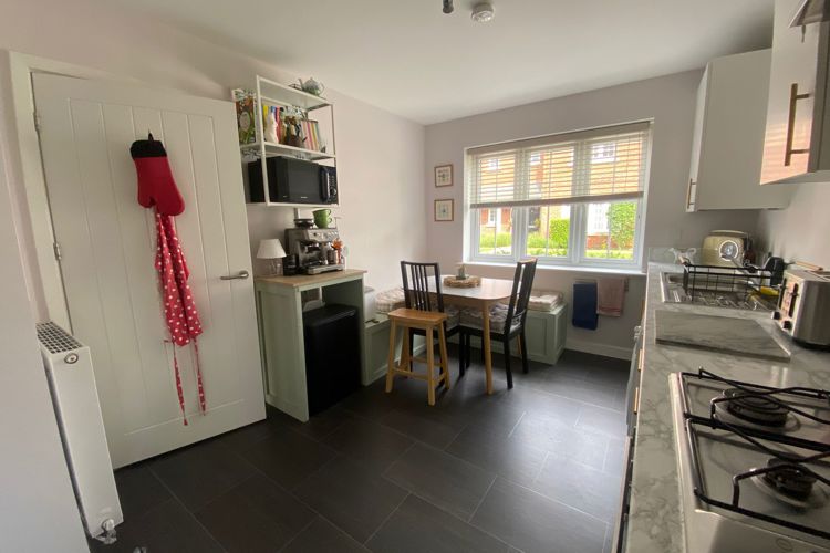 Kitchen (4)