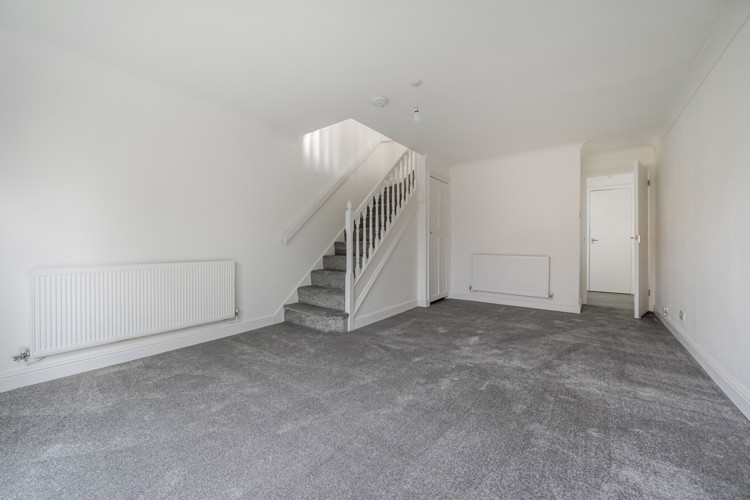 1376169 16 690B2c0c06925