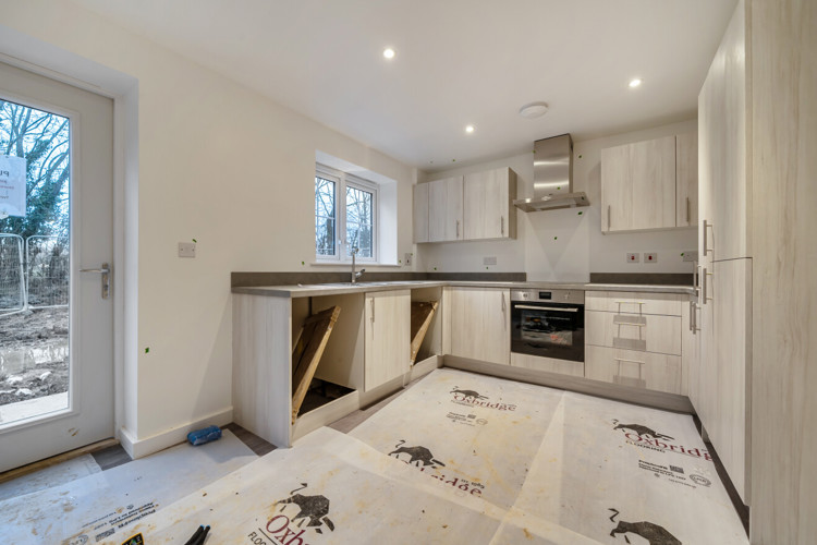 1404592 3 6981Cfd31d24f