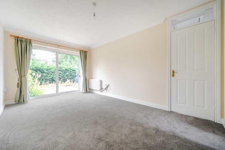 1353723 2 68C3655c567d2