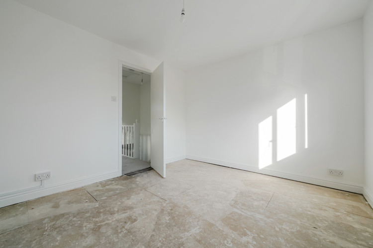 1376169 14 690B2dd8b6079