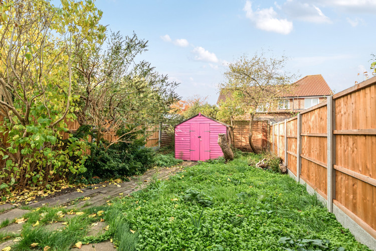 1376169 17 690B2b004b329