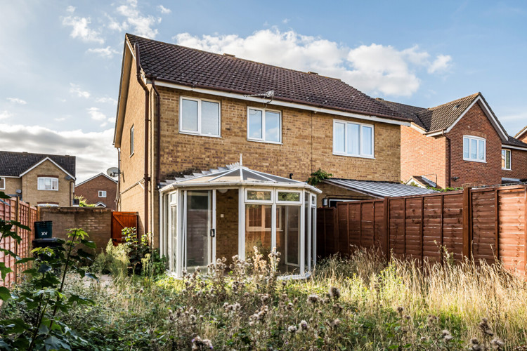 1342437 1 68A5fd340c934