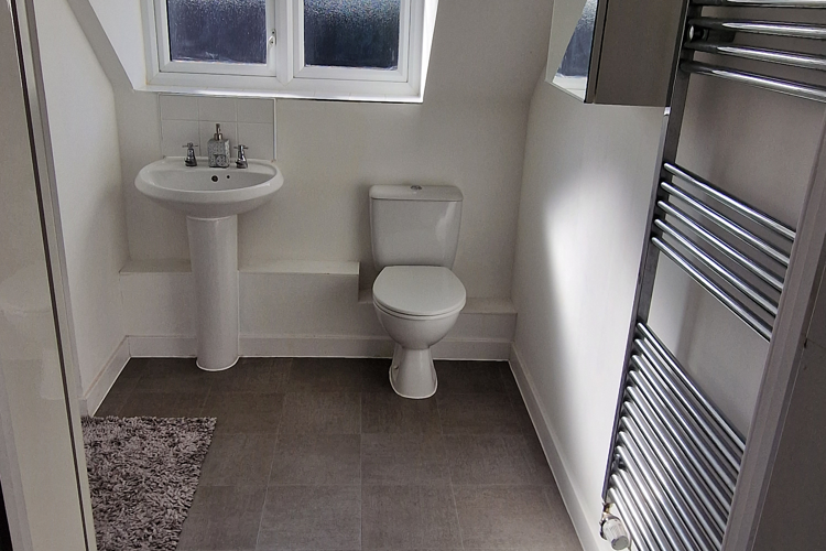 Main Bathroom