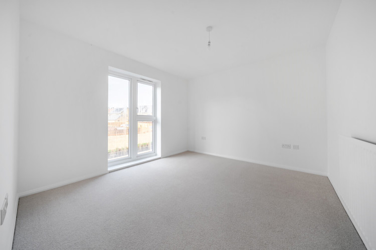 1347456 10 68F8b82fda440