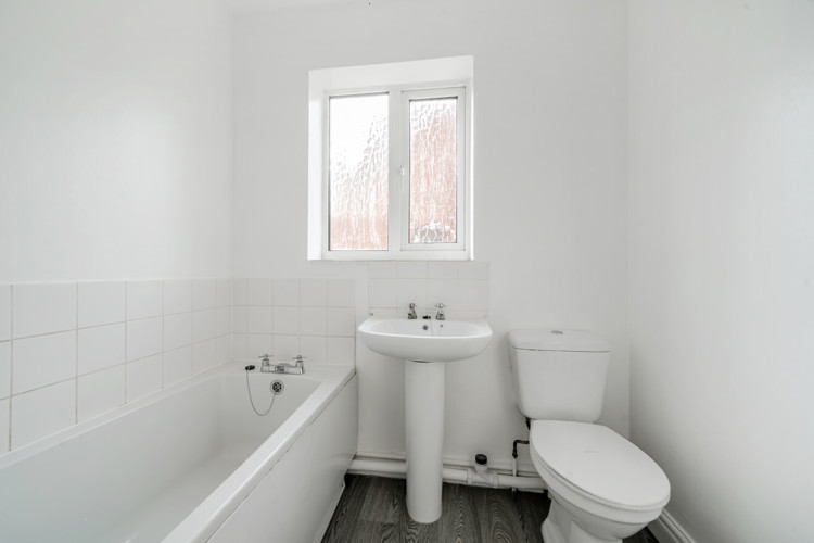 1376169 12 690B2db35d04a