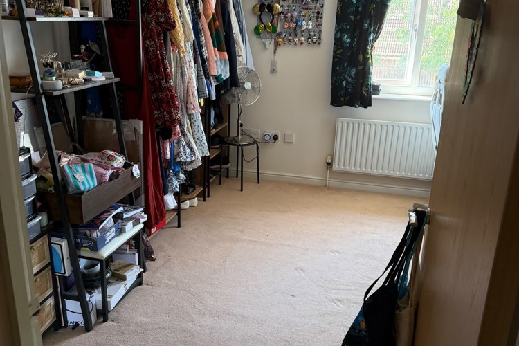 Bedroom 2.2