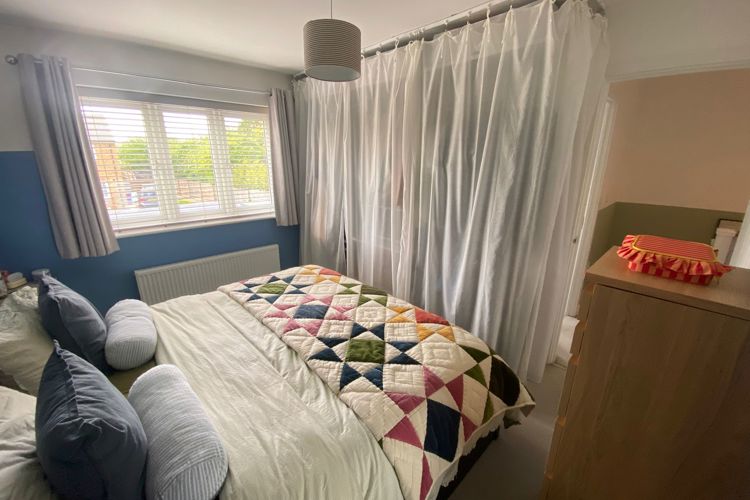 Bedroom 1 (1)
