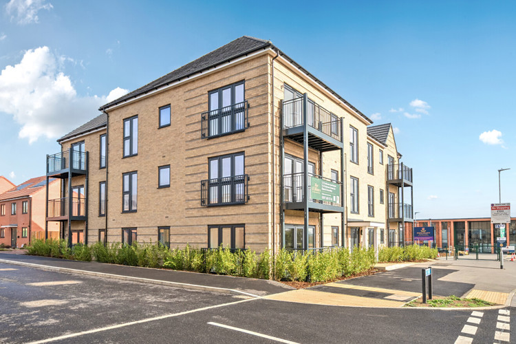 1347456 3 68F8b7ace448c