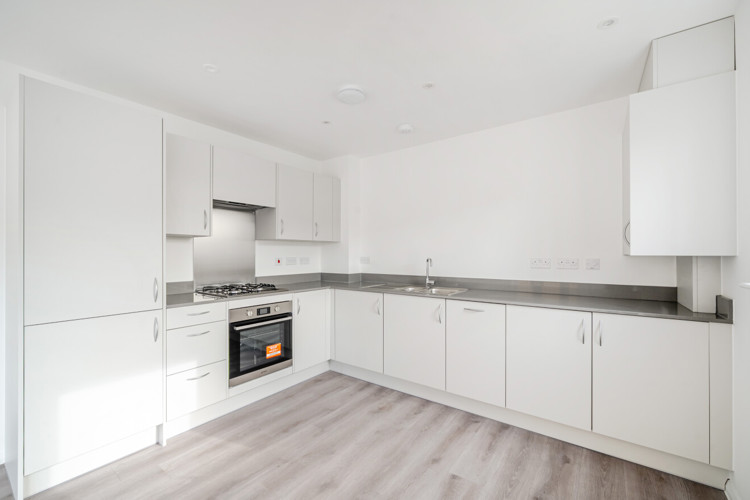 1347456 17 68F8b8673b613