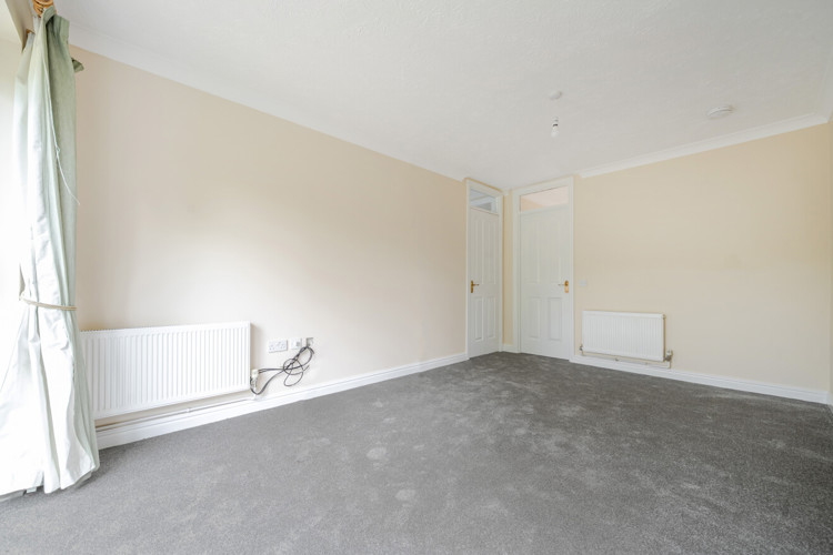 1353723 3 68C36560ee3b4